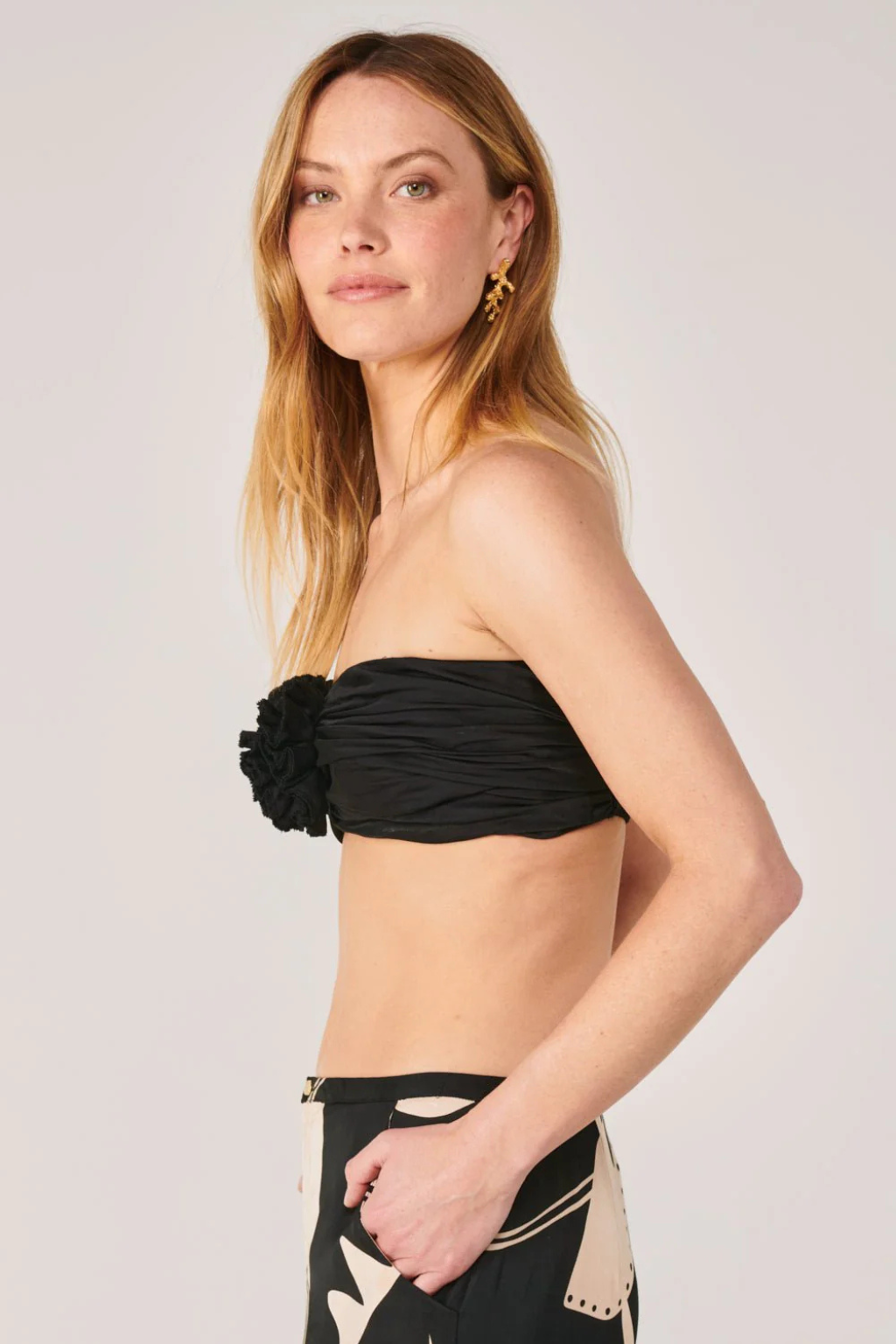 Top Amelia