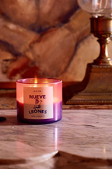 Nueve Leones Candle