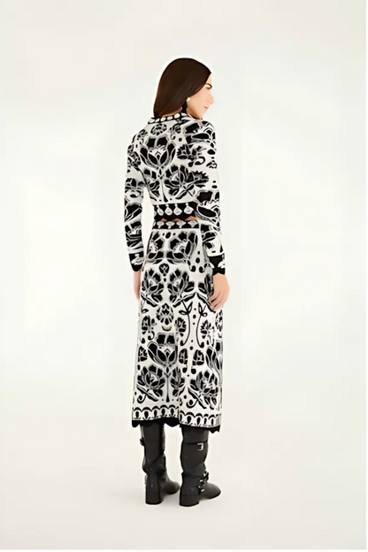 Floral Arabesque Knit Skirt