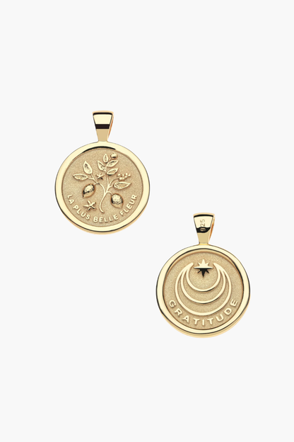 GRATITUDE JW Small Pendant Coin Necklace