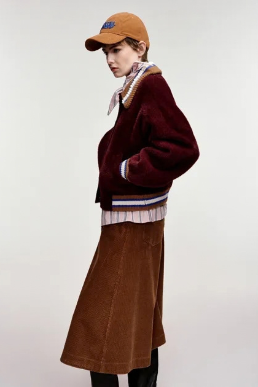Kamore Knit Jacket With Collar