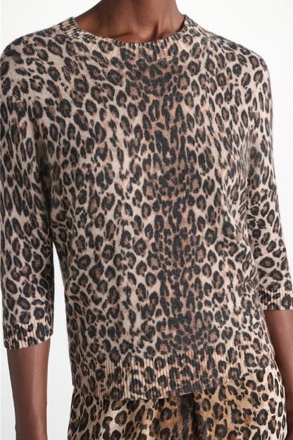 Leopard Statements Pullover