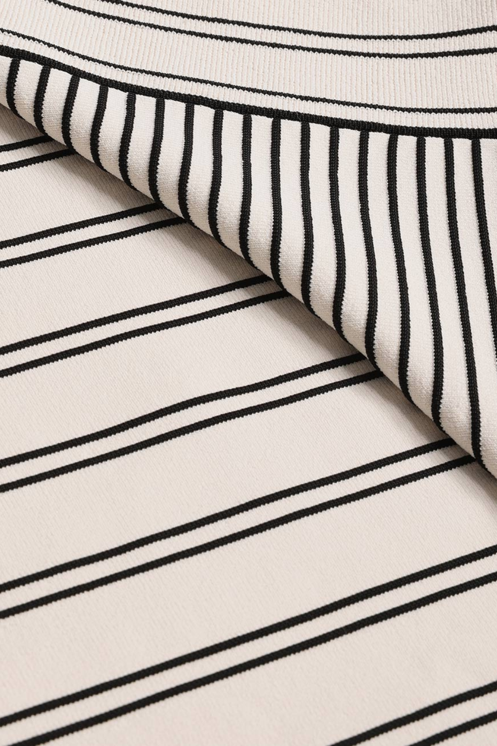 Daylight Twist Midi Dress